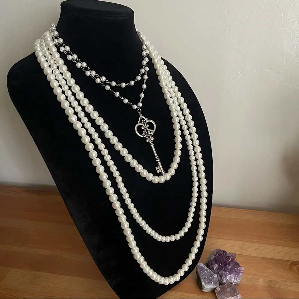 📌SOLD📌White Pearl Multi-Strand Necklace with Key Pendant. Set of 2. - Womens' - Picture 3 of 12